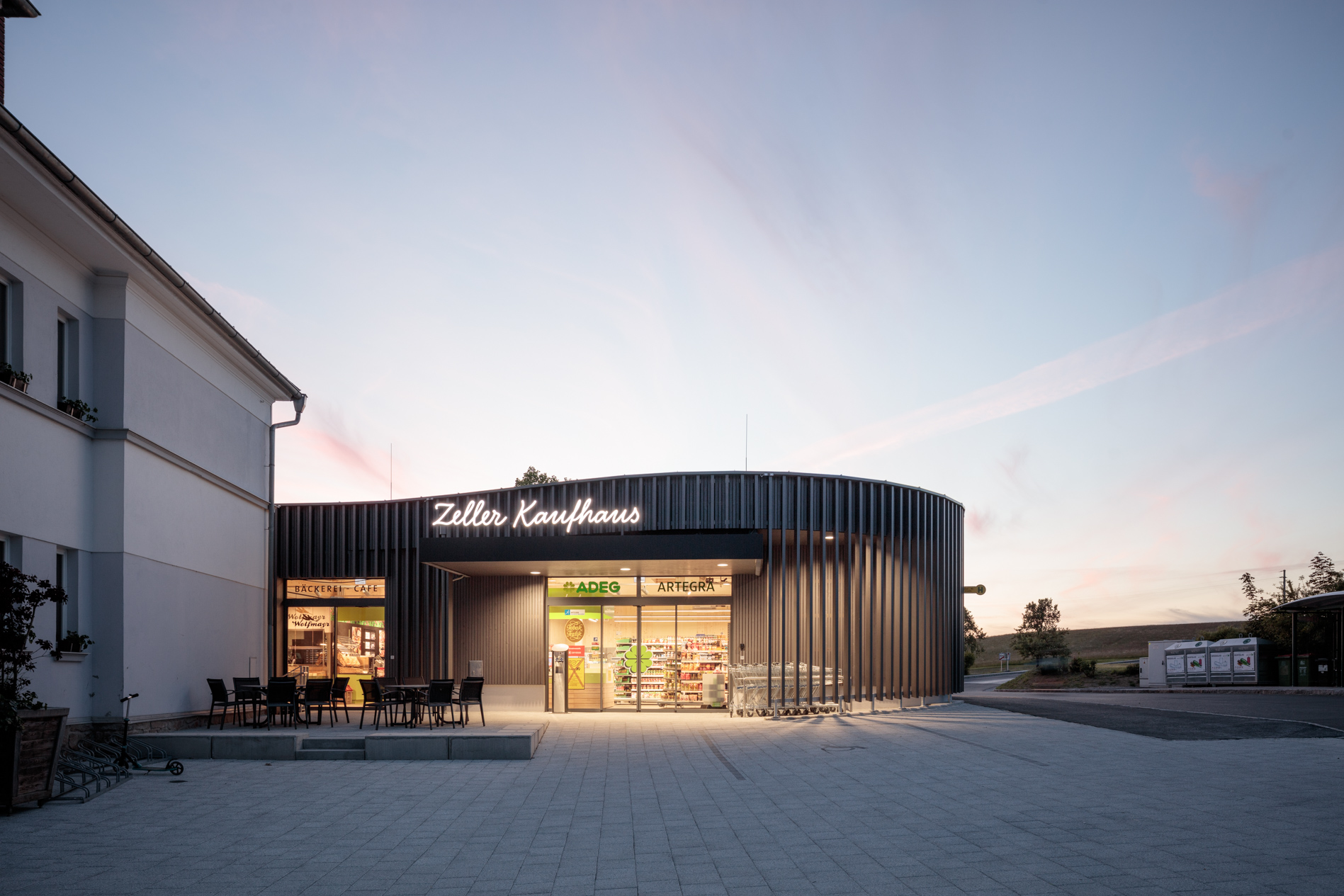 NAHVERSORGER UND AMTSGEBÄUDE KLEINZELL IM MÜHLKREIS