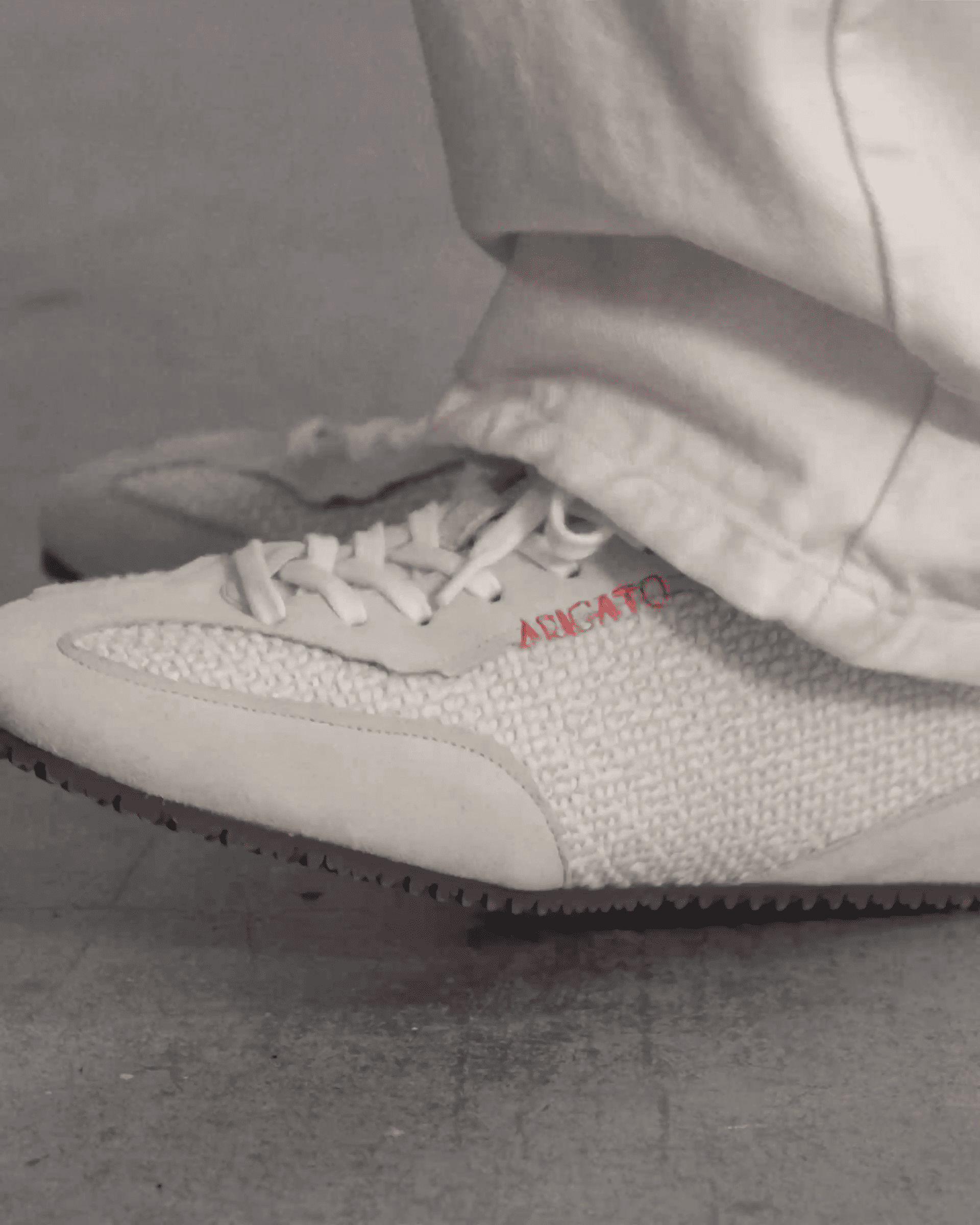 AXEL ARIGATO - Women's Daze Runner