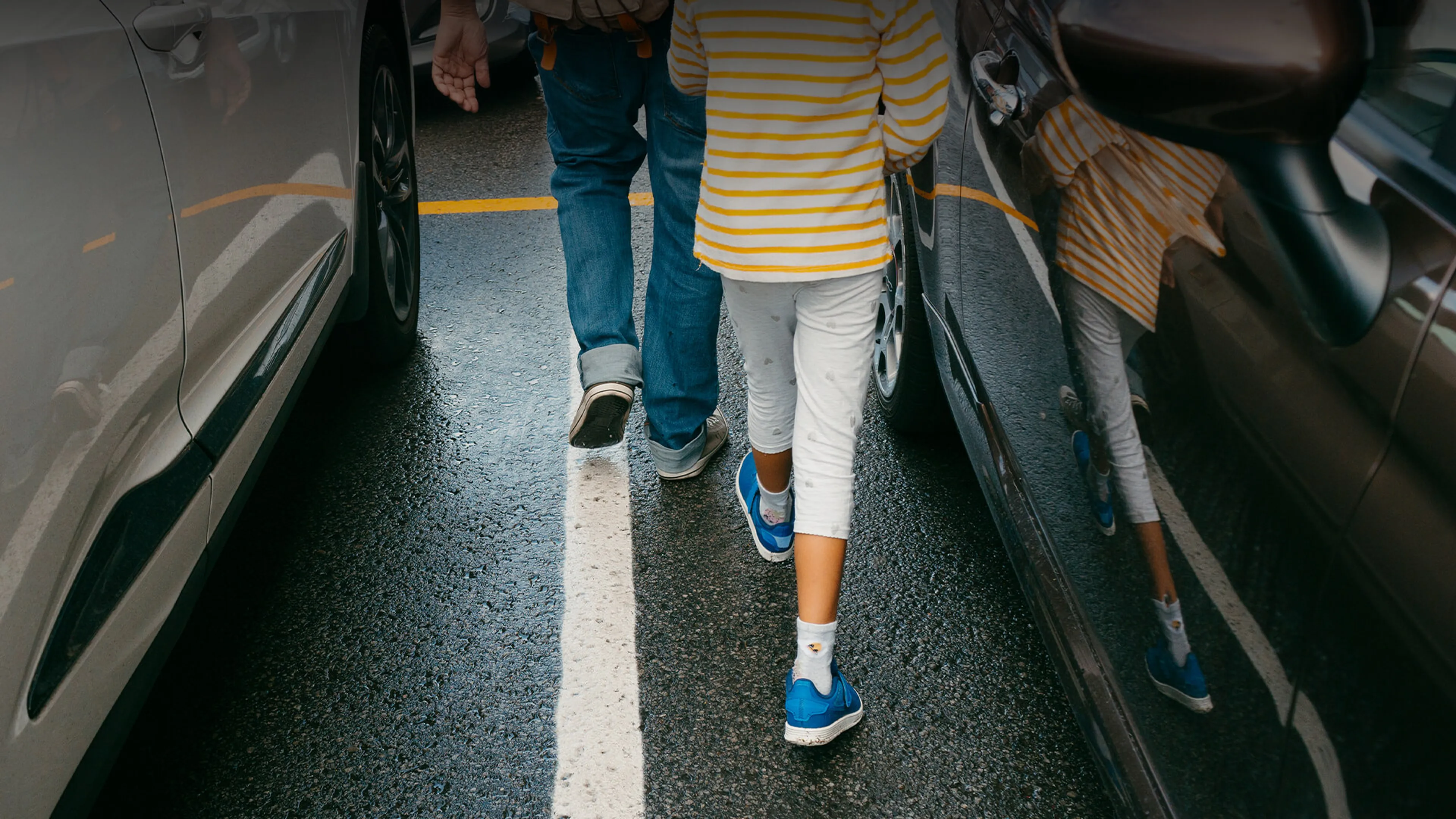 find hotel & parking