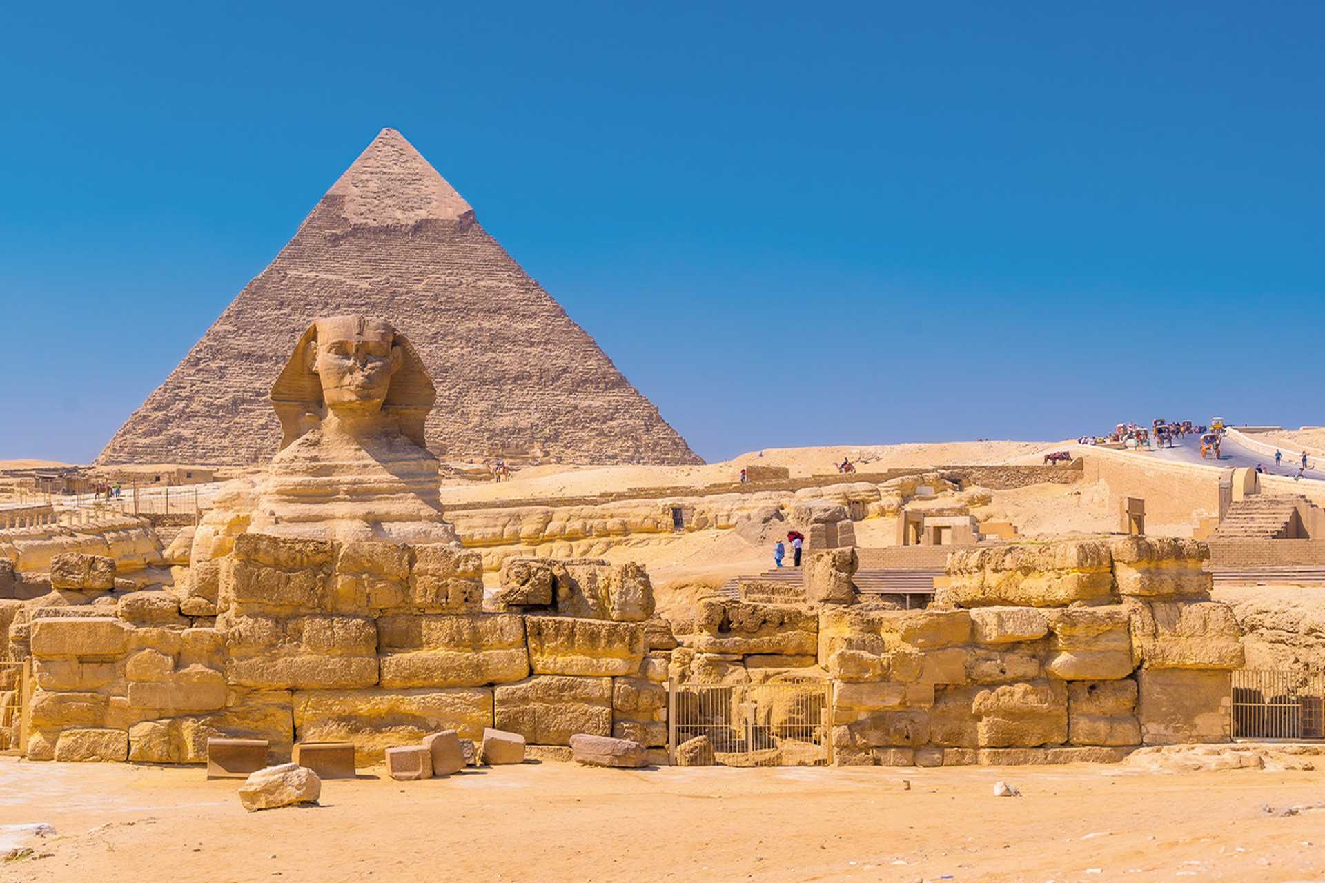 The Great Sphinx of Giza and the pyramid of Khafre, Giza, Egypt