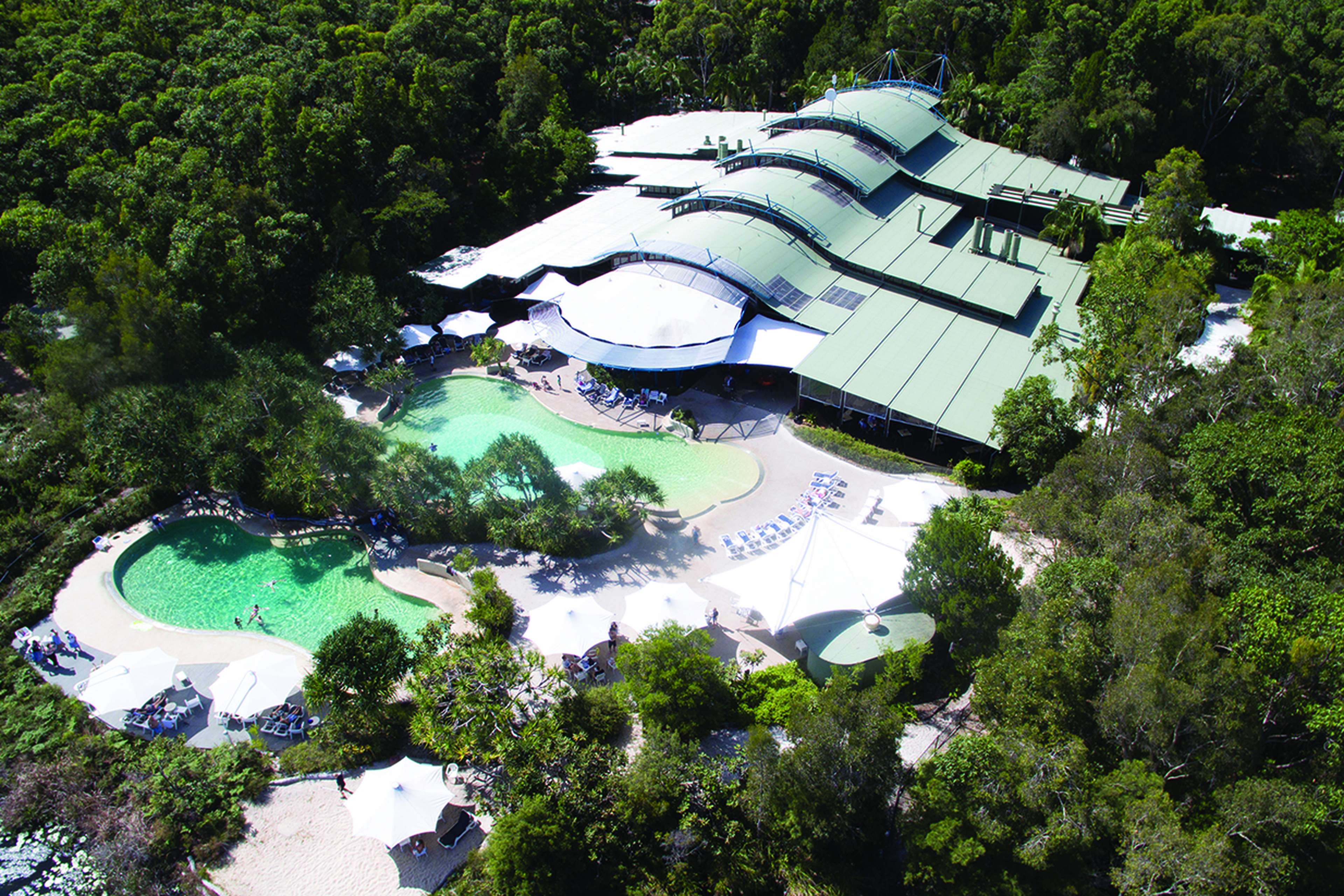 Kingfisher Bay Resort