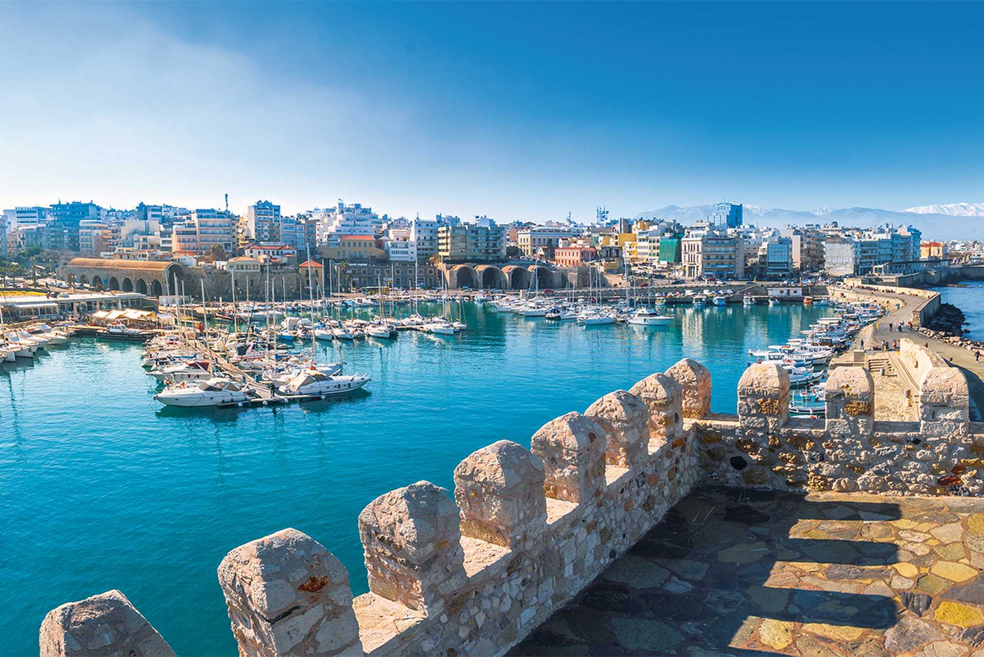 Knossos palace and Heraklion city tour 