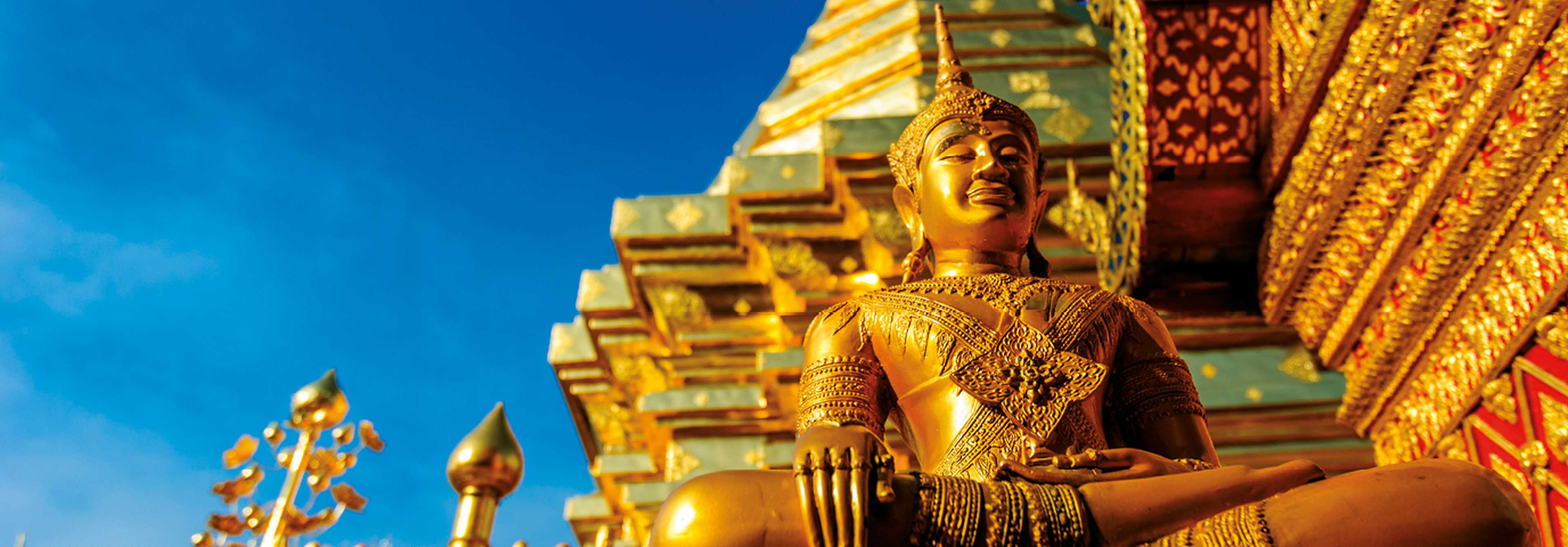 Golden Buddha in Wat Phra That Doi Suthep 