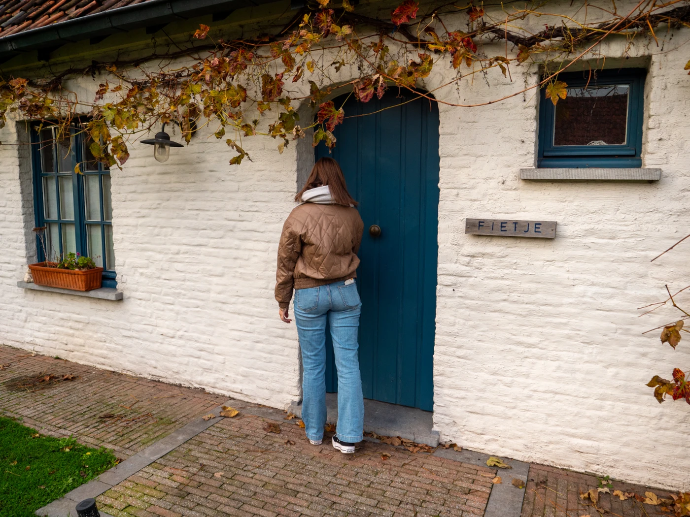 Person entering a vacation rental