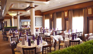 Buckingham  Restaurant, Ambience