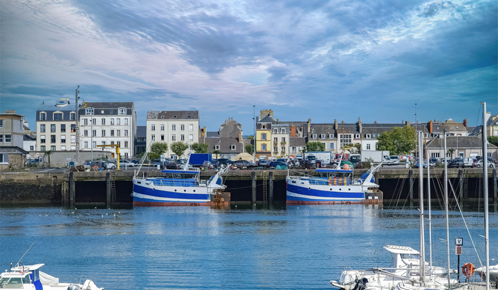 Coasts & Canals - Easter Short Break