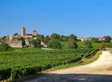 Classic French Escapes: Bordeaux, Brest, Cherbourg & Honfleur thumbnail