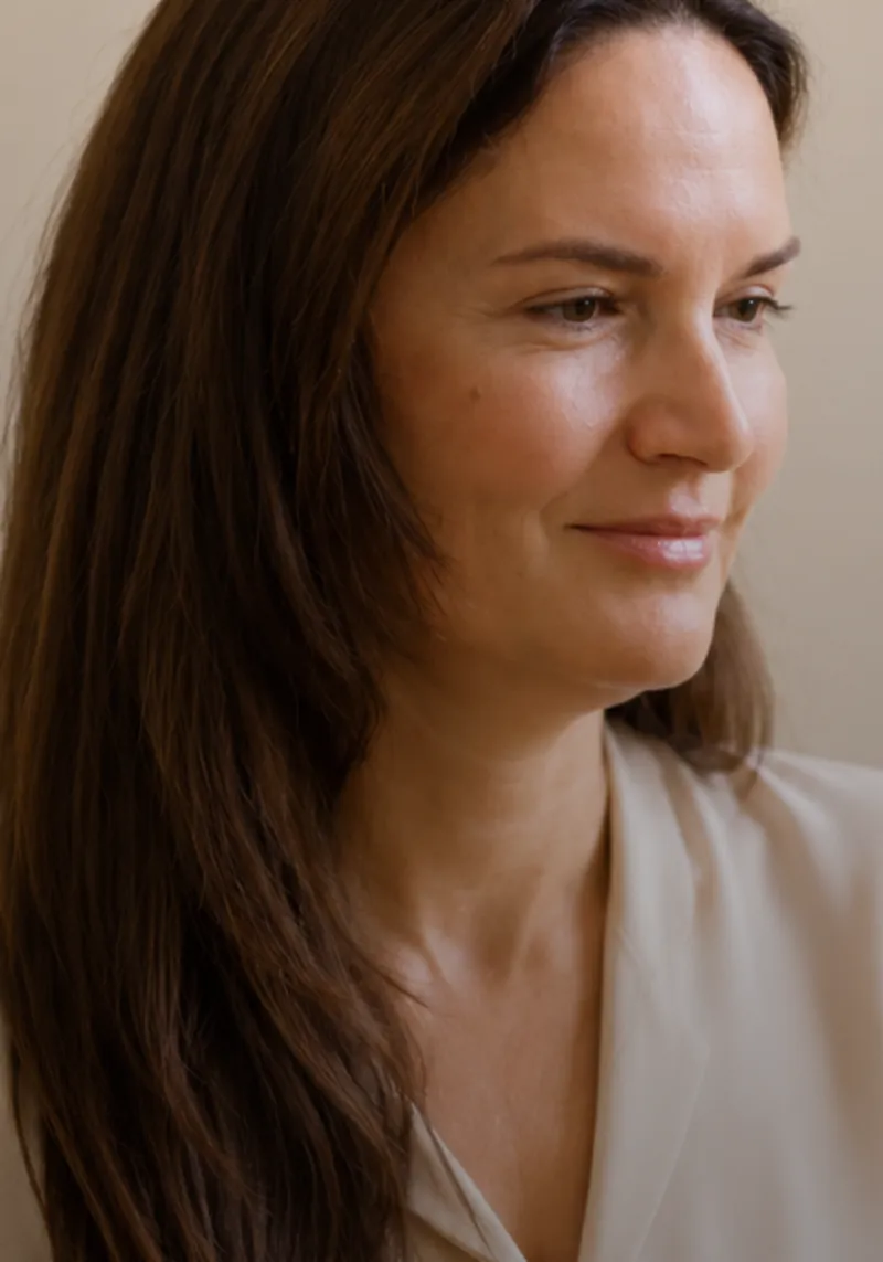 Maria-Isabel, 50.