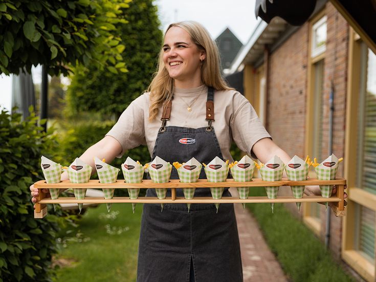 farm frites - serving happiness