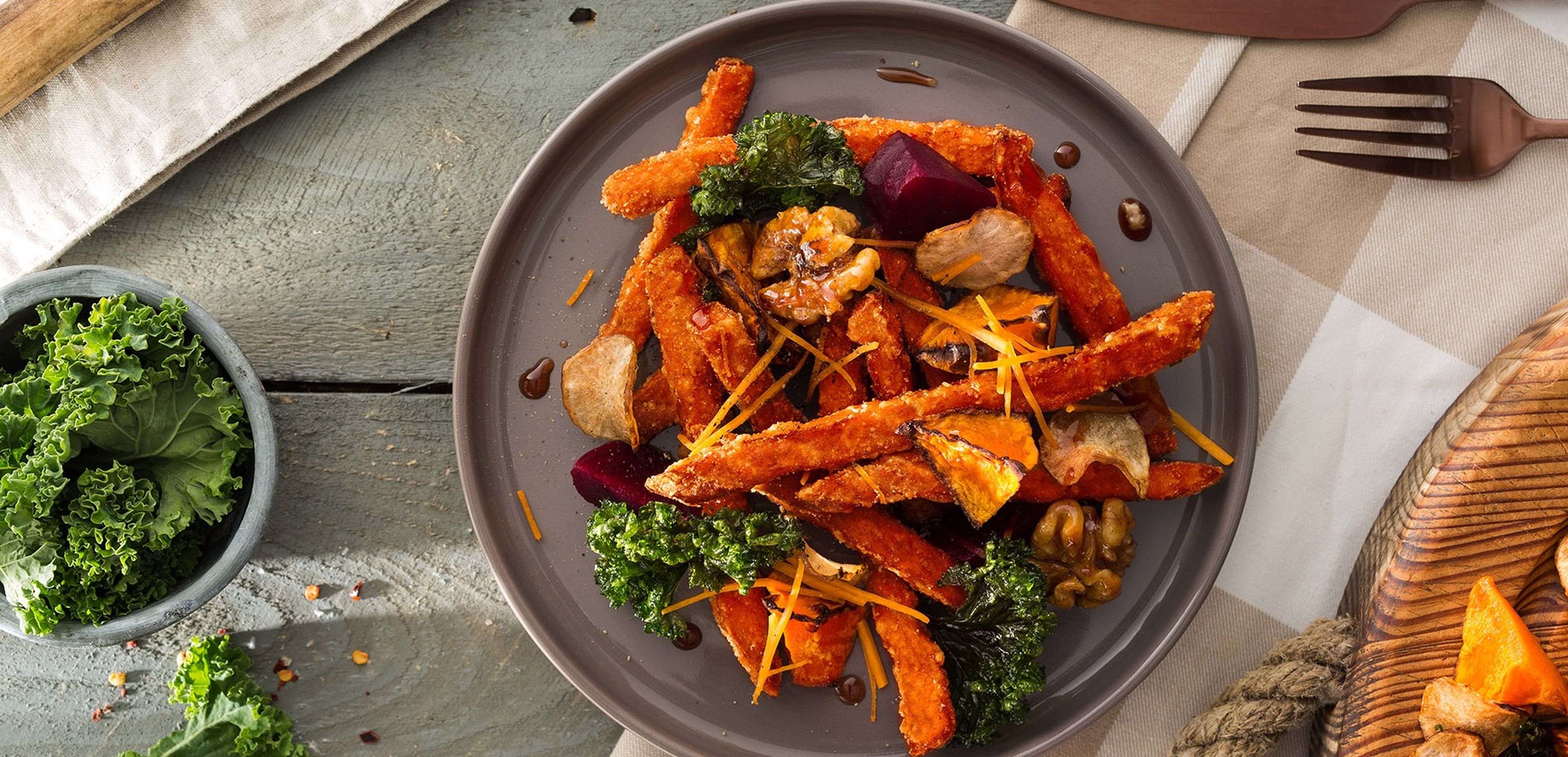 Sweet Potato fries with beet and caramelized nuts