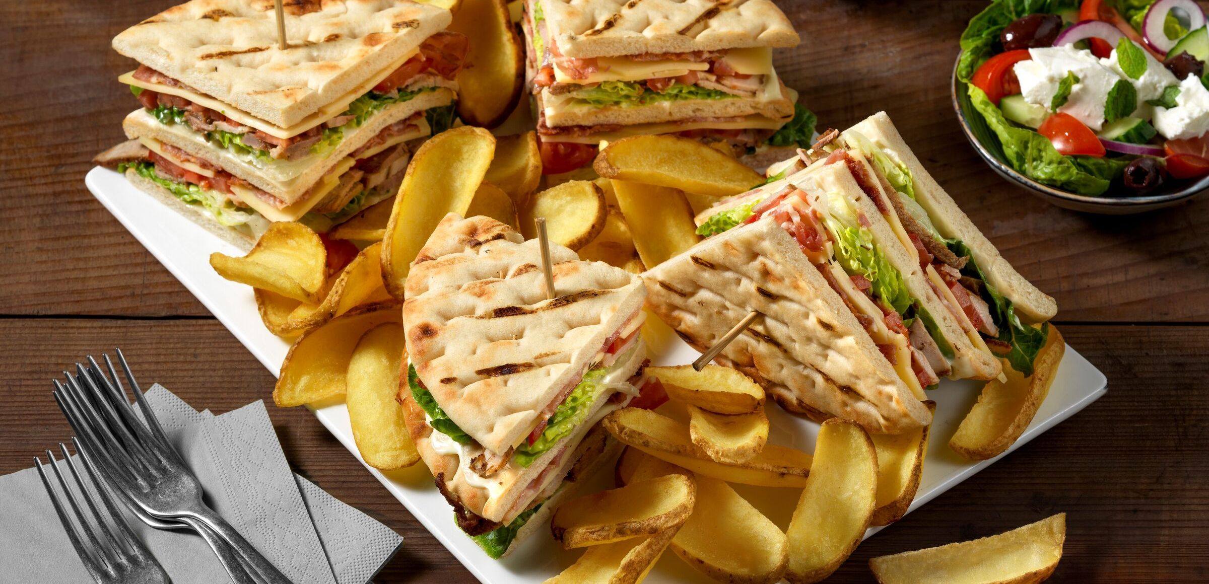 Club Sandwich Scoops Skin On Coated