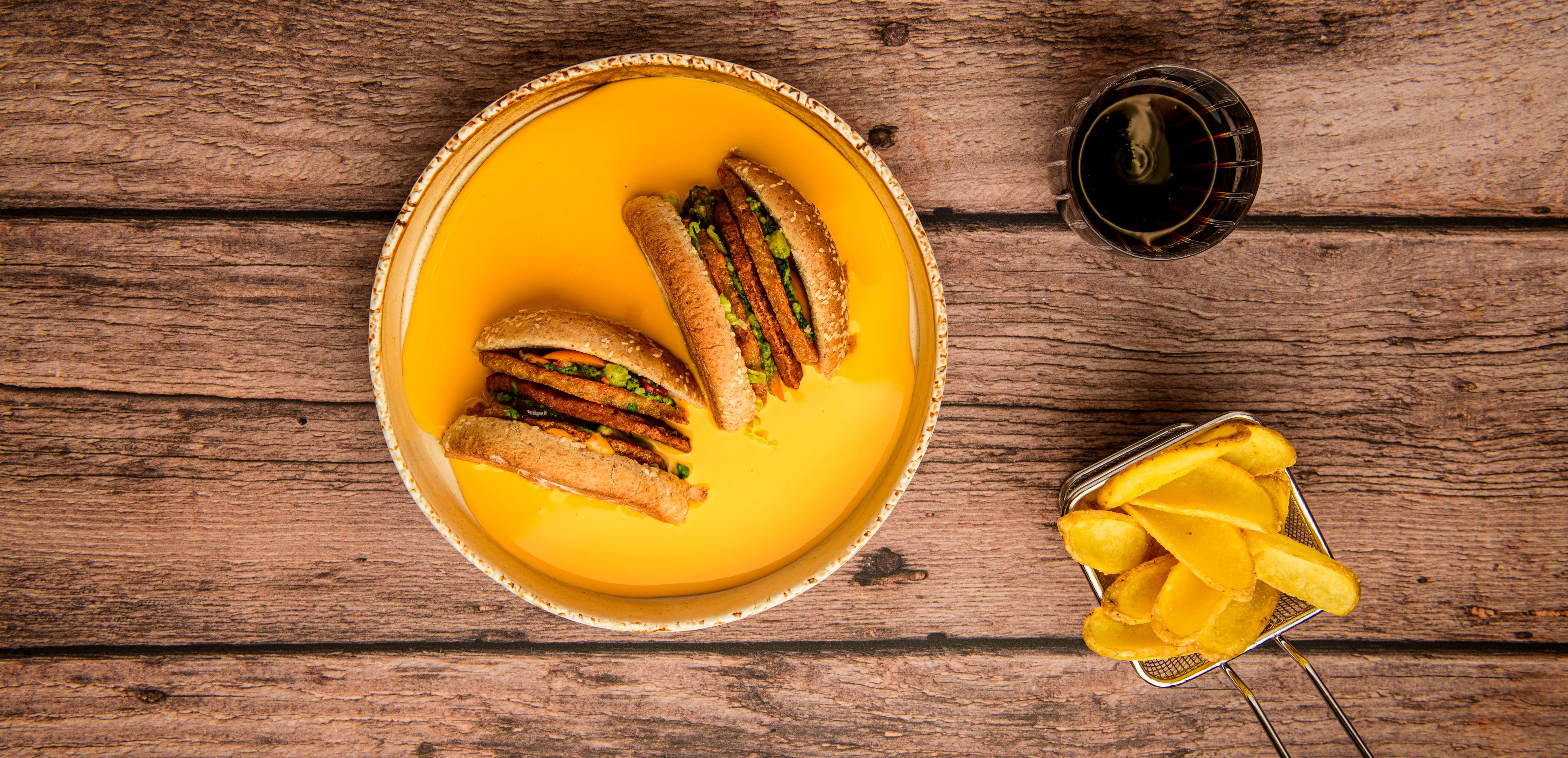 Vegetarian Burger In Premium Cheddar Topping