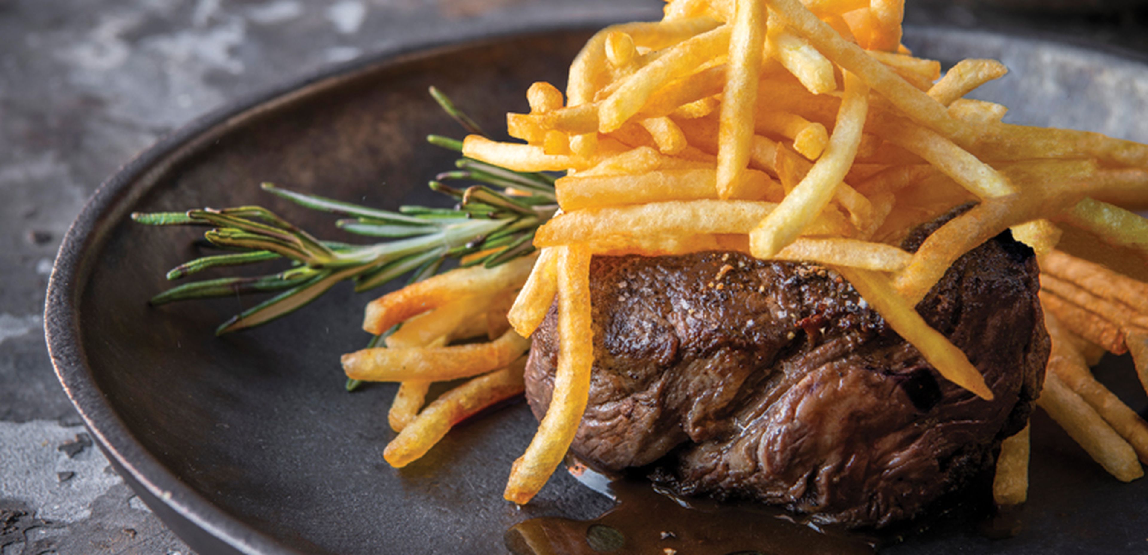 Finest Super Fine Fries 5mm + steak_96dpi_787x1181px_E_NR-1862