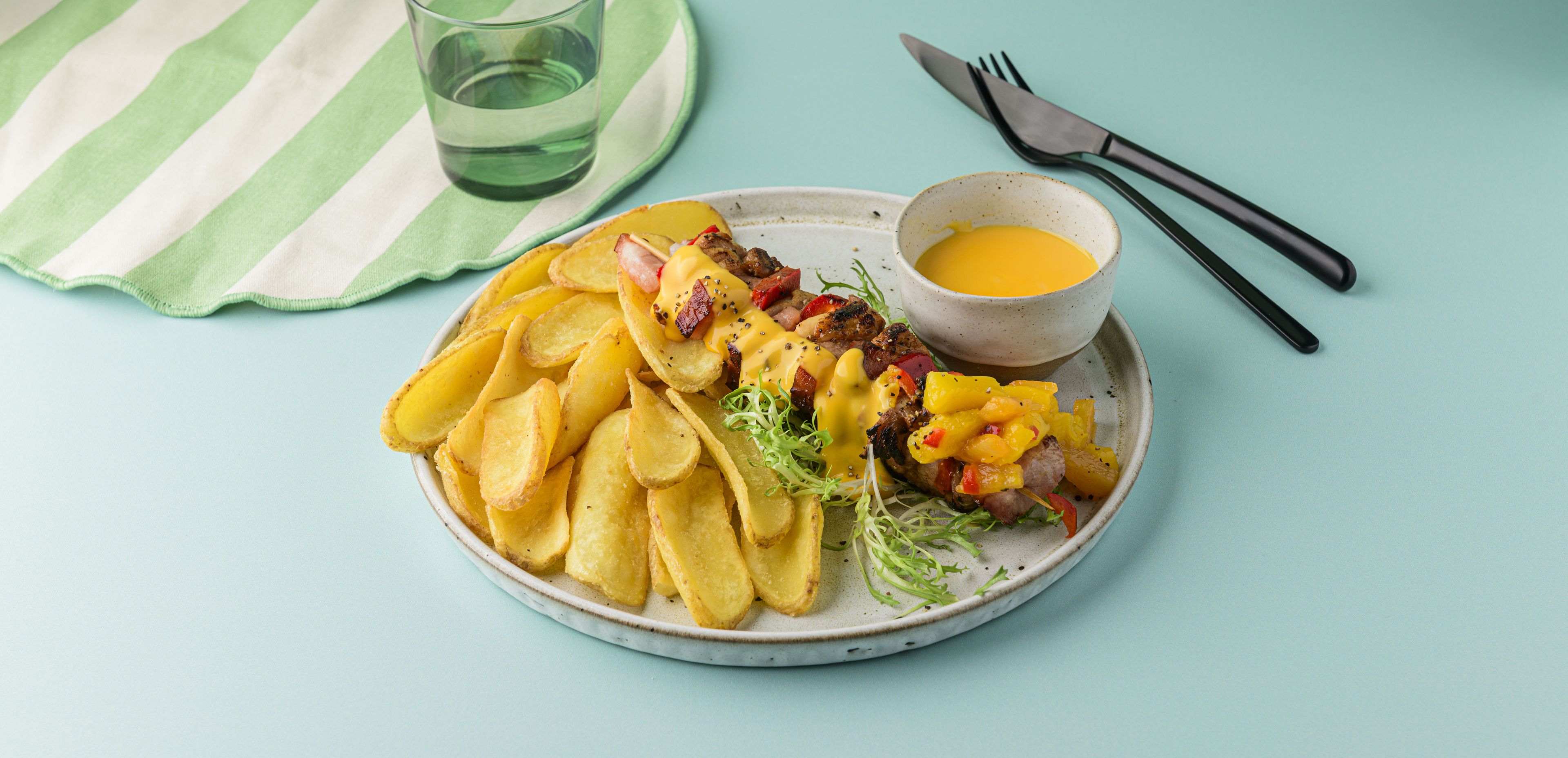 Asian-Style-Chicken-Drumstick-Skewer-with-Scoops-and-Mango-Chutney