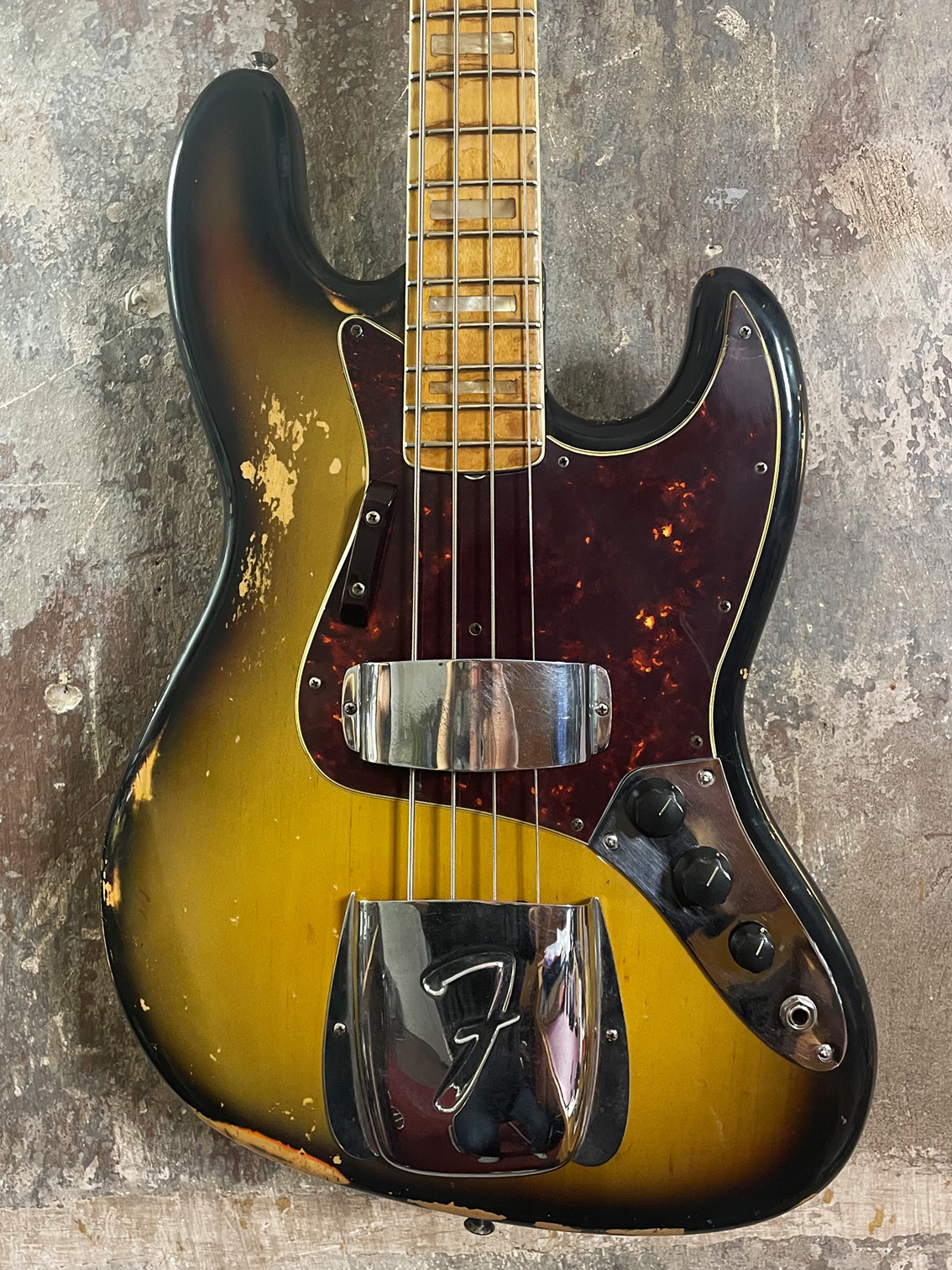 Fender Jazz Bass BJ 1975