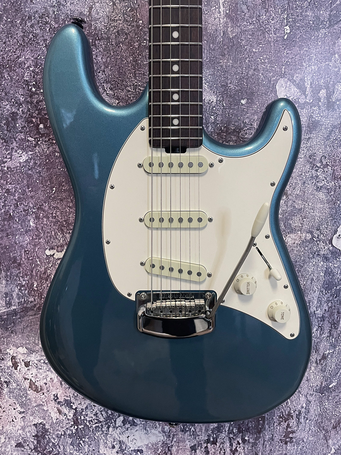 Music Man USA Cutlass SSS Vintage Turquoise BJ 2016