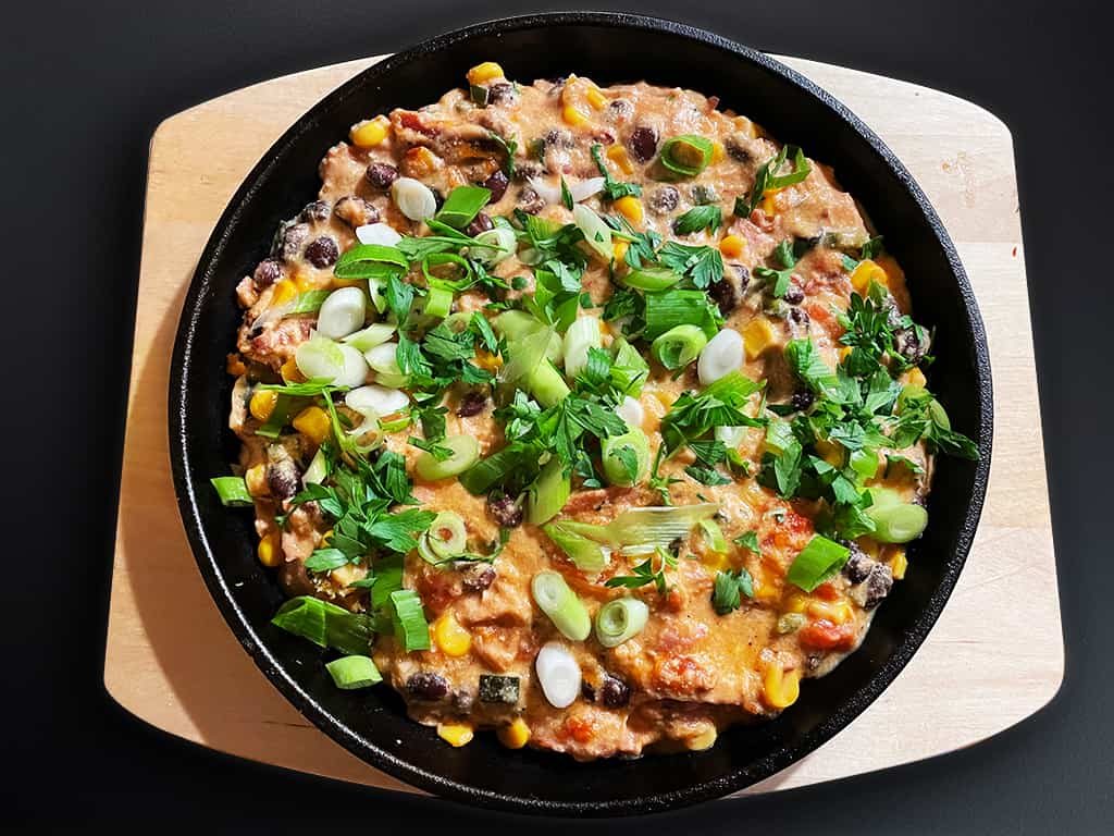 Cowboy queso dip van de barbecue