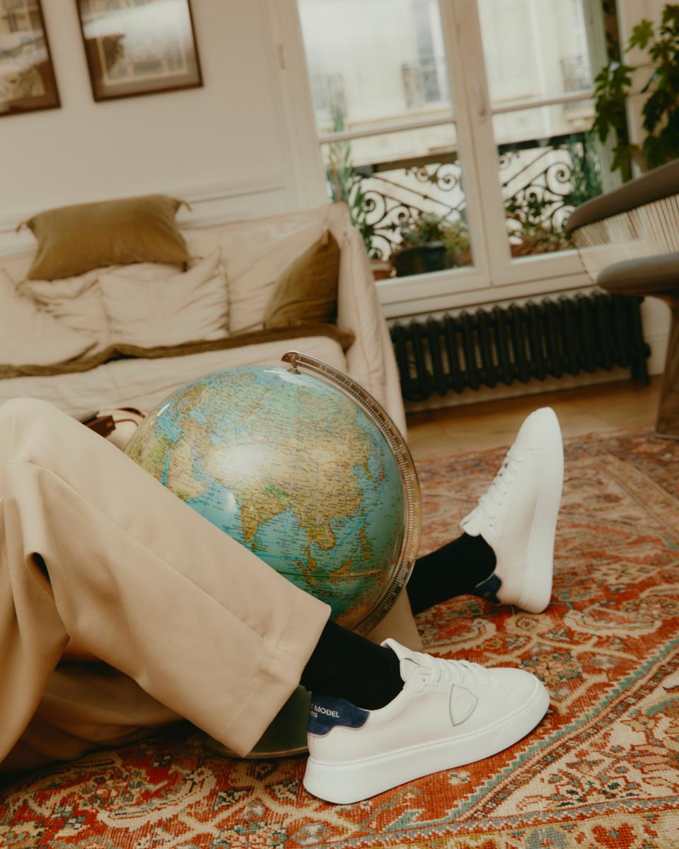 Philippe Model sneakers temple men white blue