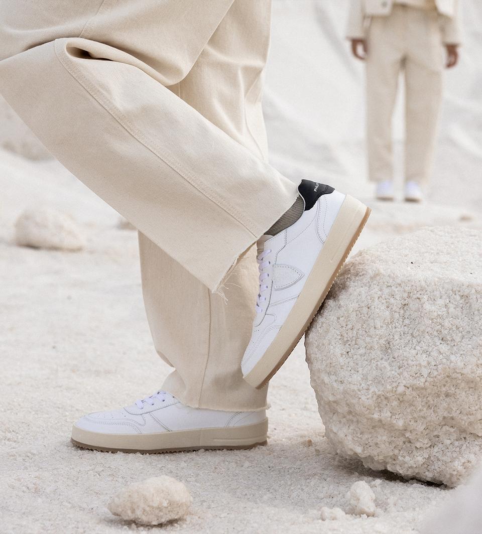 Sneaker Nice: Unisex Silhouette, Minimal Style | Philippe Model