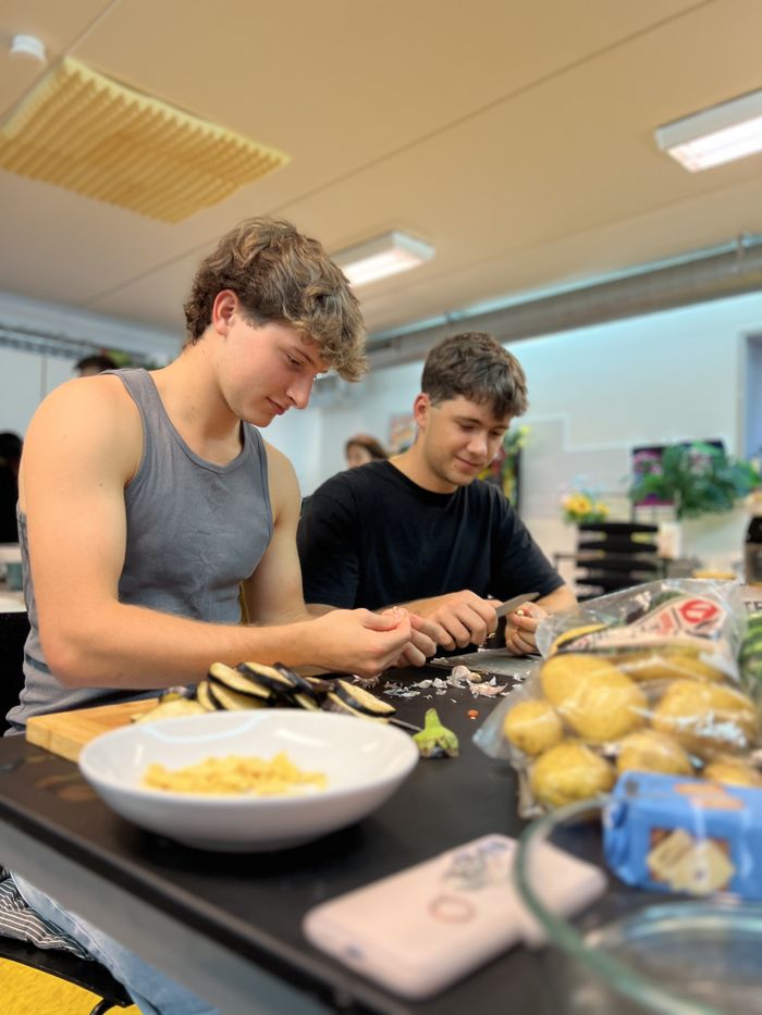 Work together, Work better.