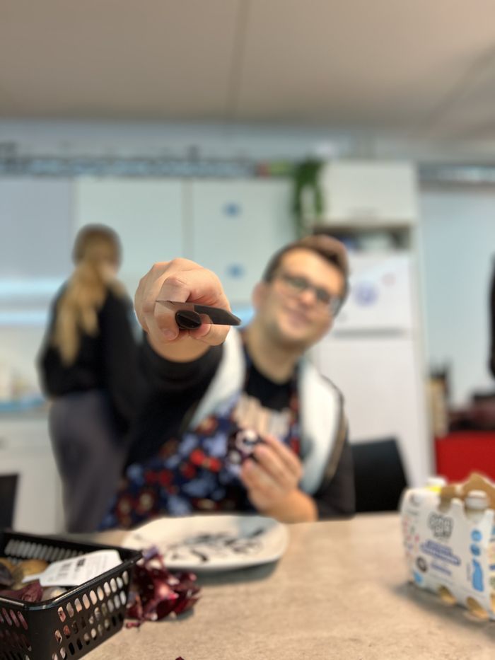 Mini World Cuisine: Leadership in the Kitchen