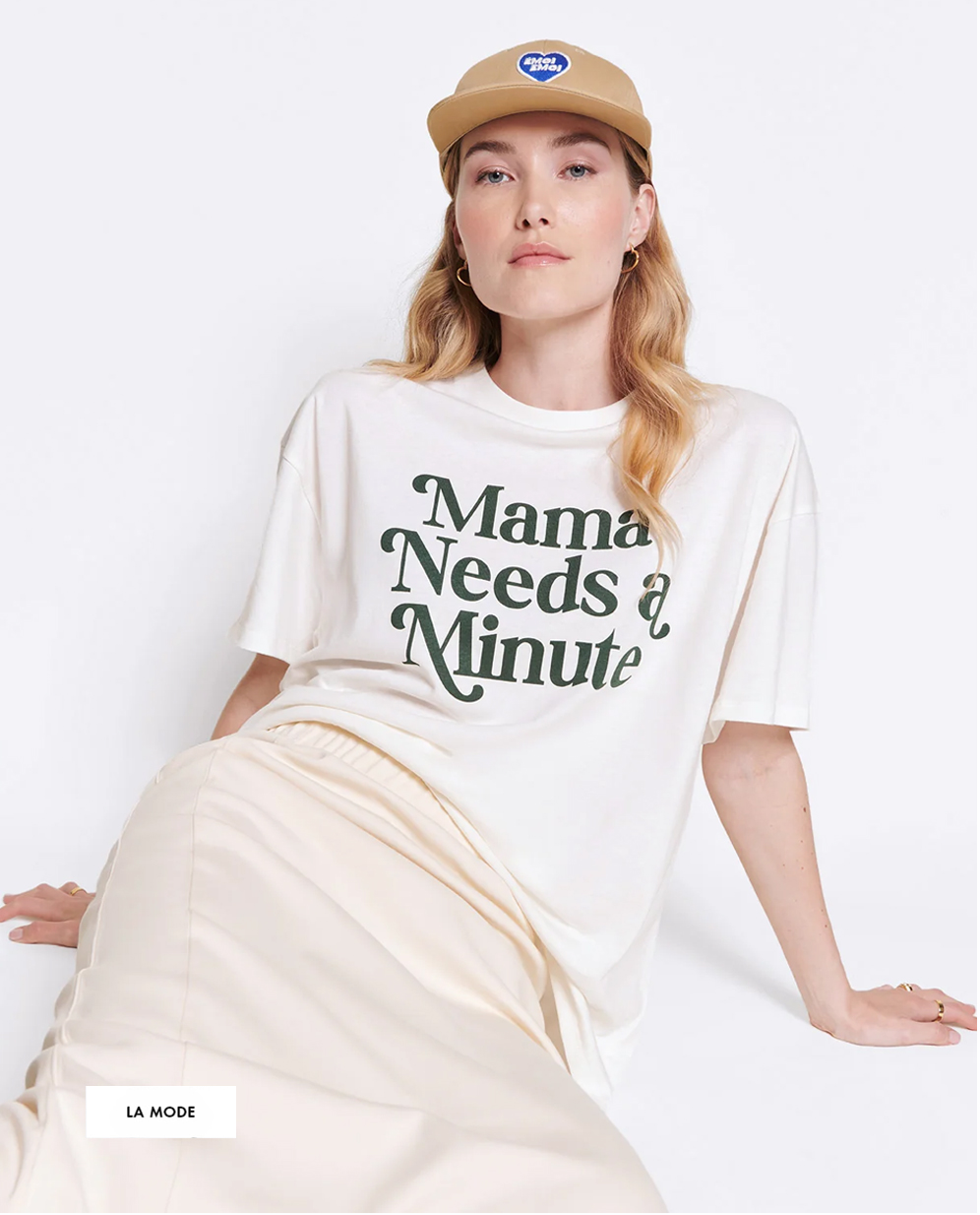 T-shirt Mama Needs a Minute