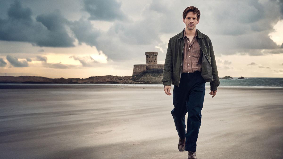 Damien Molony stars in Bergerac on U&Drama