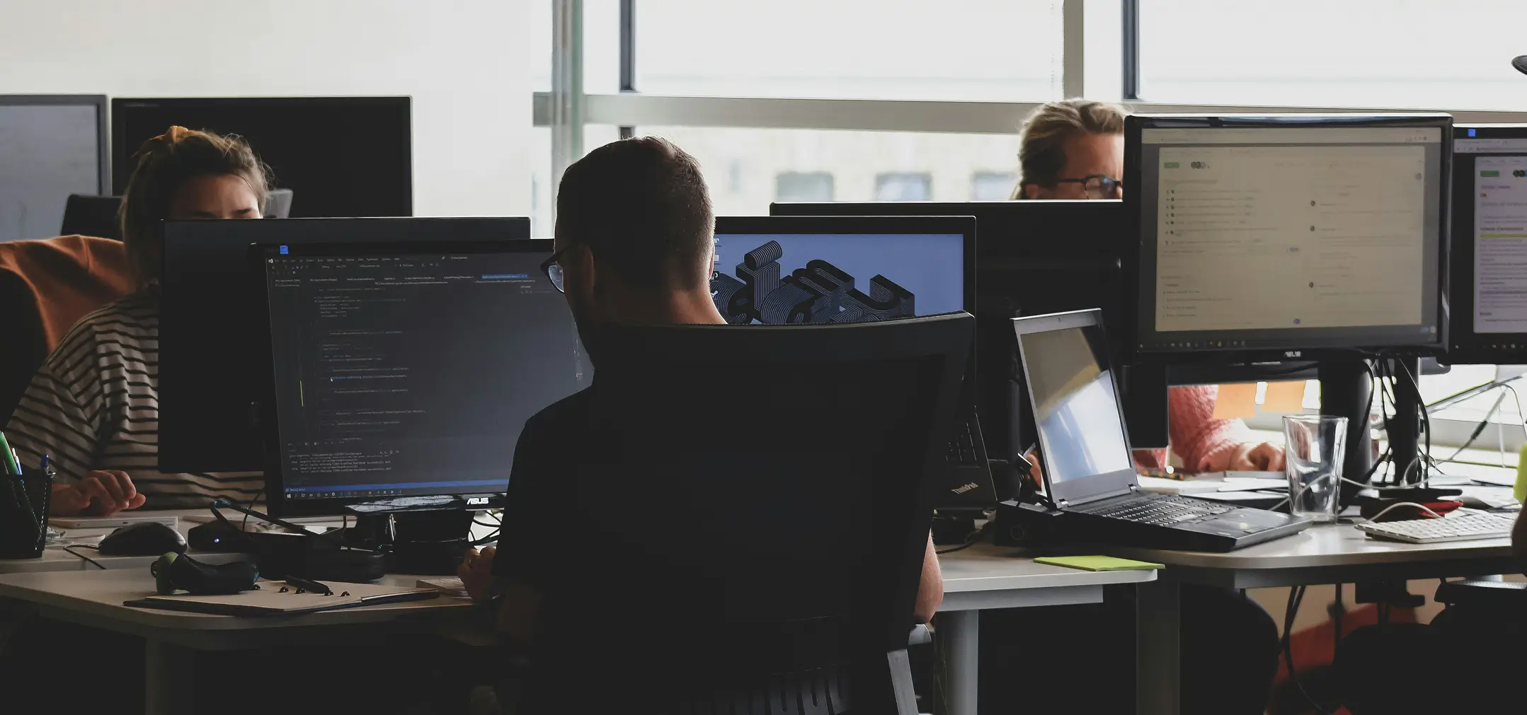 hidden-com Featured image