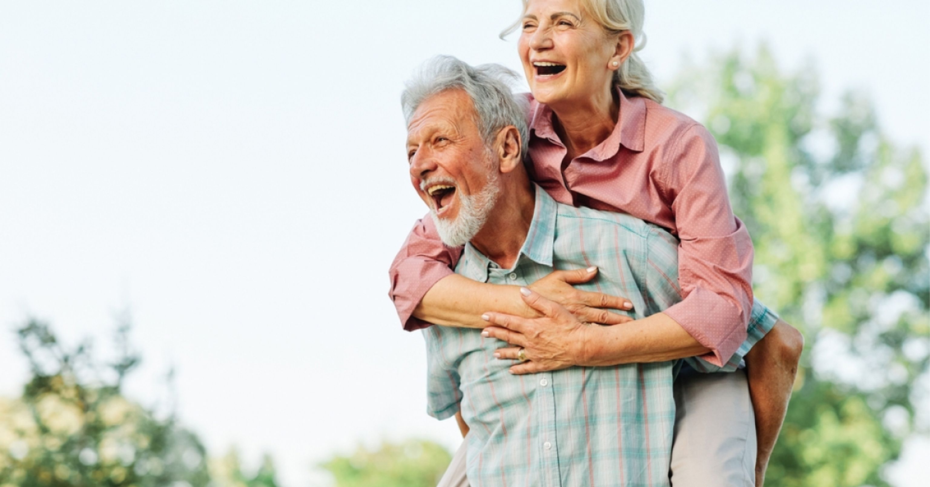 Cataratta: un’occasione liberarsi per sempre degli occhiali