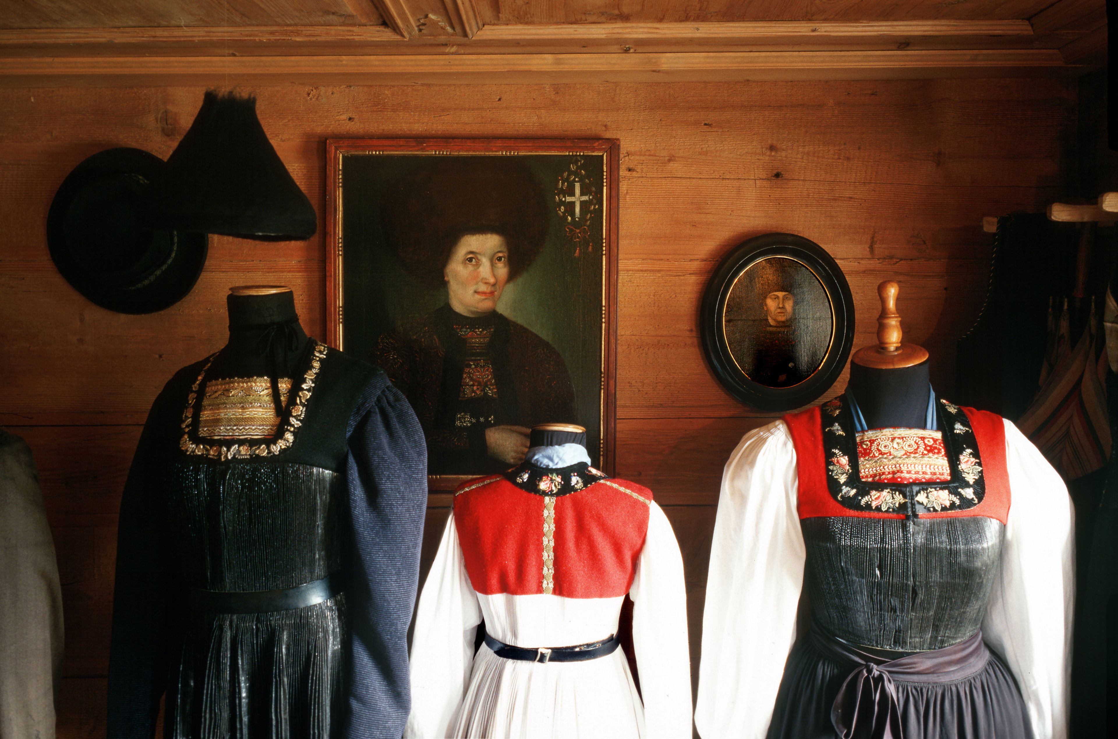 Juppen - Bregenzerwälder Tracht im Heimatmuseum in Schwarzenberg