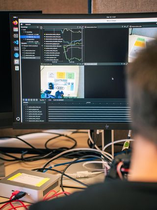 Entwickler analysiert Sensor- und Robotikdaten im Rerun Viewer
