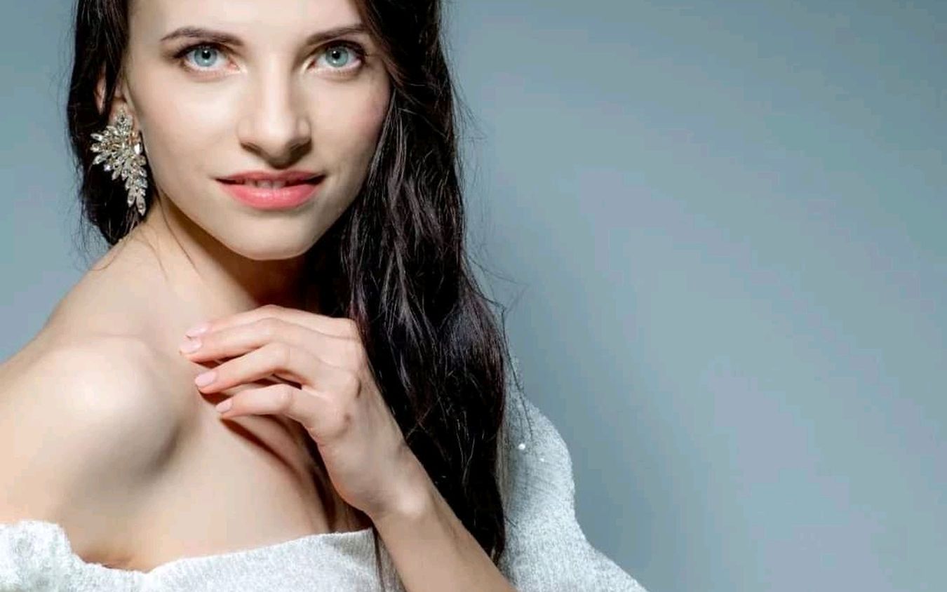 Hero image: Uśmiech to recepta na wszystko – przeczytaj inspirującą historię Ani Płoszyńskiej