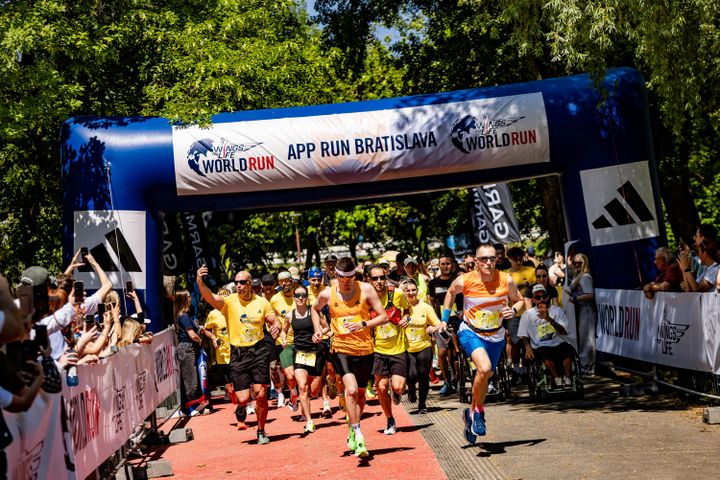Hero image: Pozri si krátky dokument z Wings for Life World Run 2026