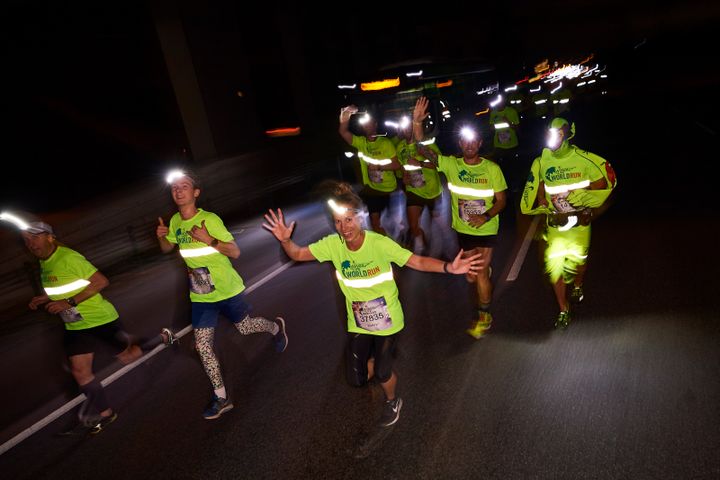 Hero image: Wings for Life World Runners break records. Again.