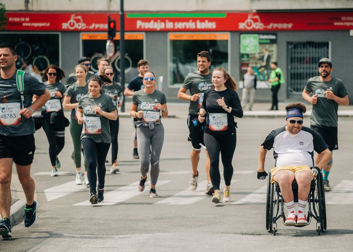 Nino Batagelj competing with his wheelchair in the Wings for Life World Run, image by Siniša Kanižaj