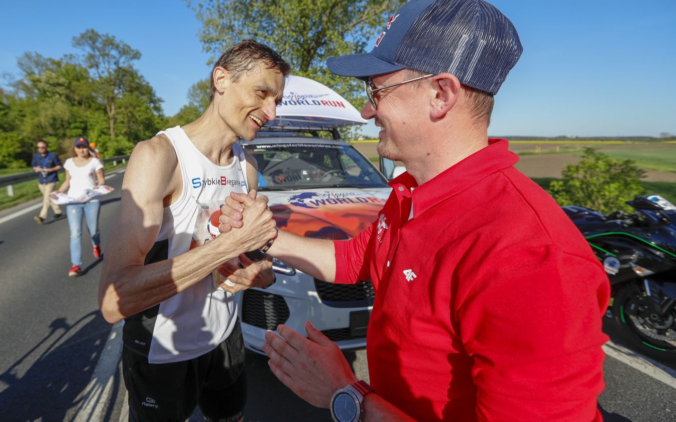 Hero image: „Umówmy się – pobiegnę dla zabawy” – Darek Nożyński
