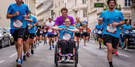 Participants at the Flagship Run Vienna 2025