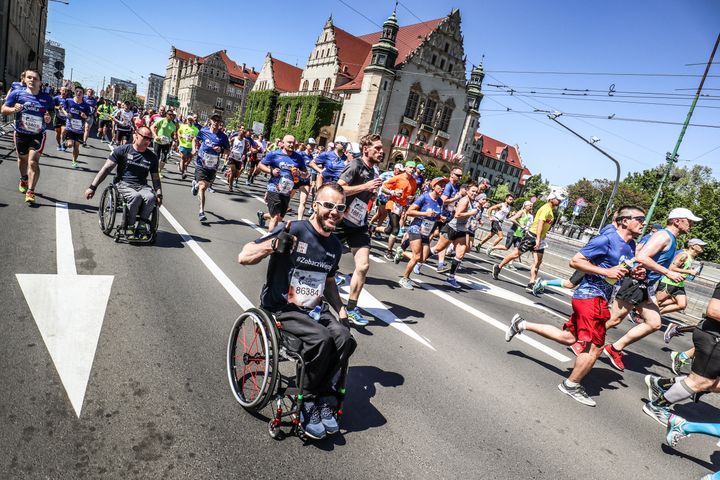 Hero image: Gdzie oglądać Wings for Life World Run na żywo?