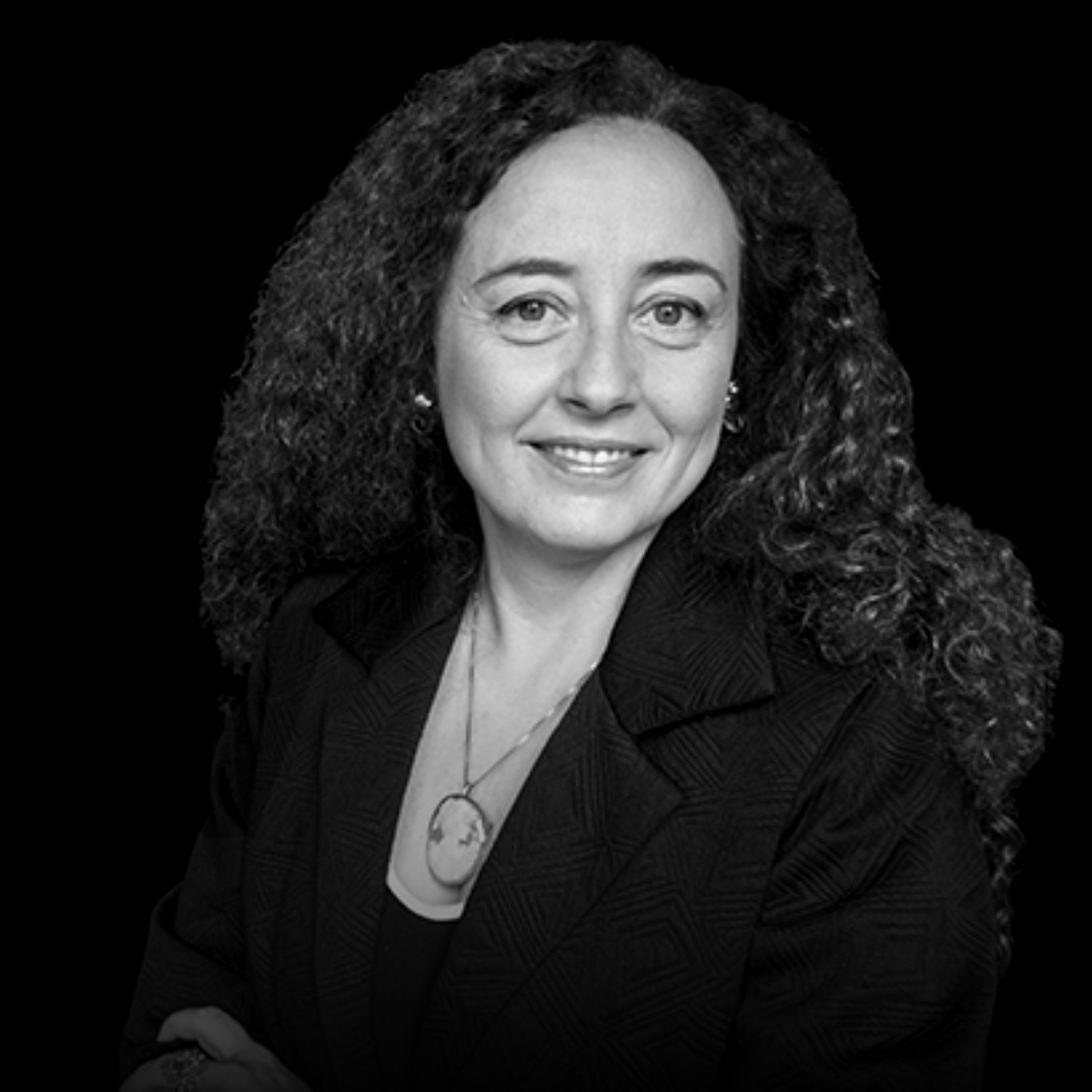 Simona PARAVANI-MELLINGHOFF