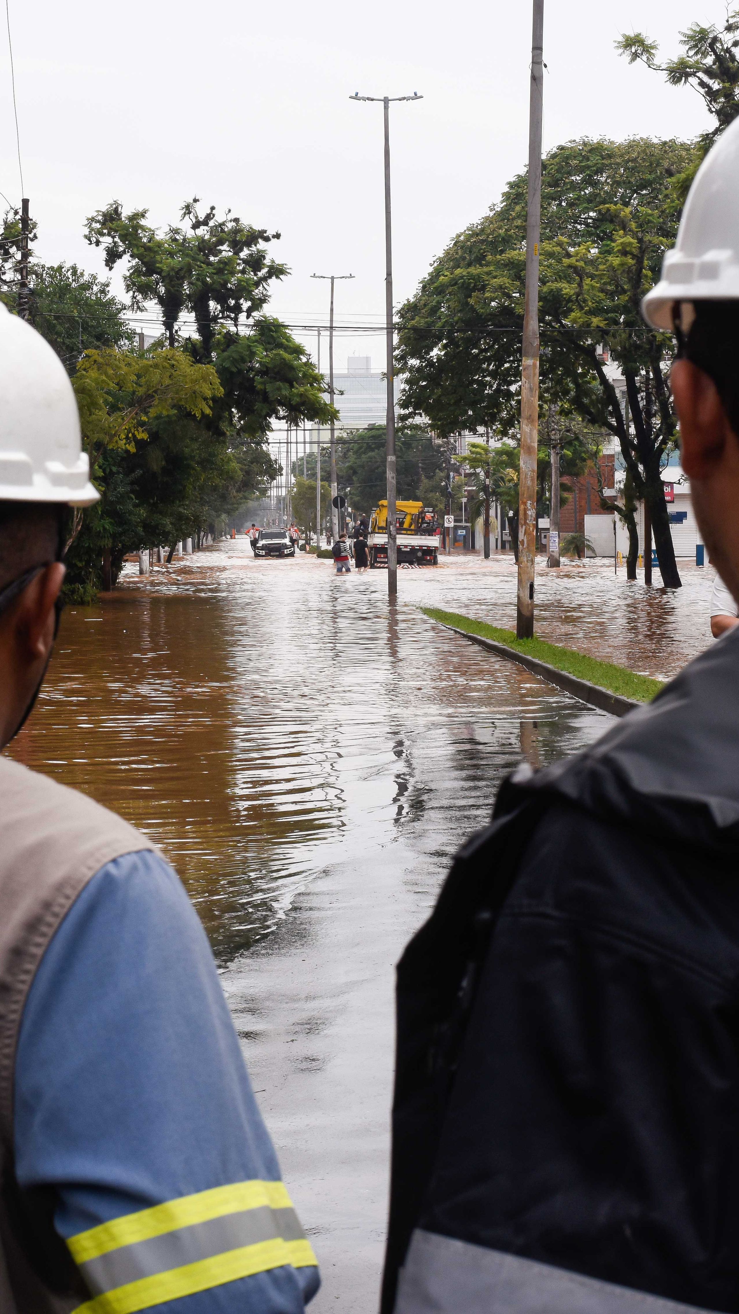 Chapter 1 — The Challenge: Coordination Crisis Behind the Climate