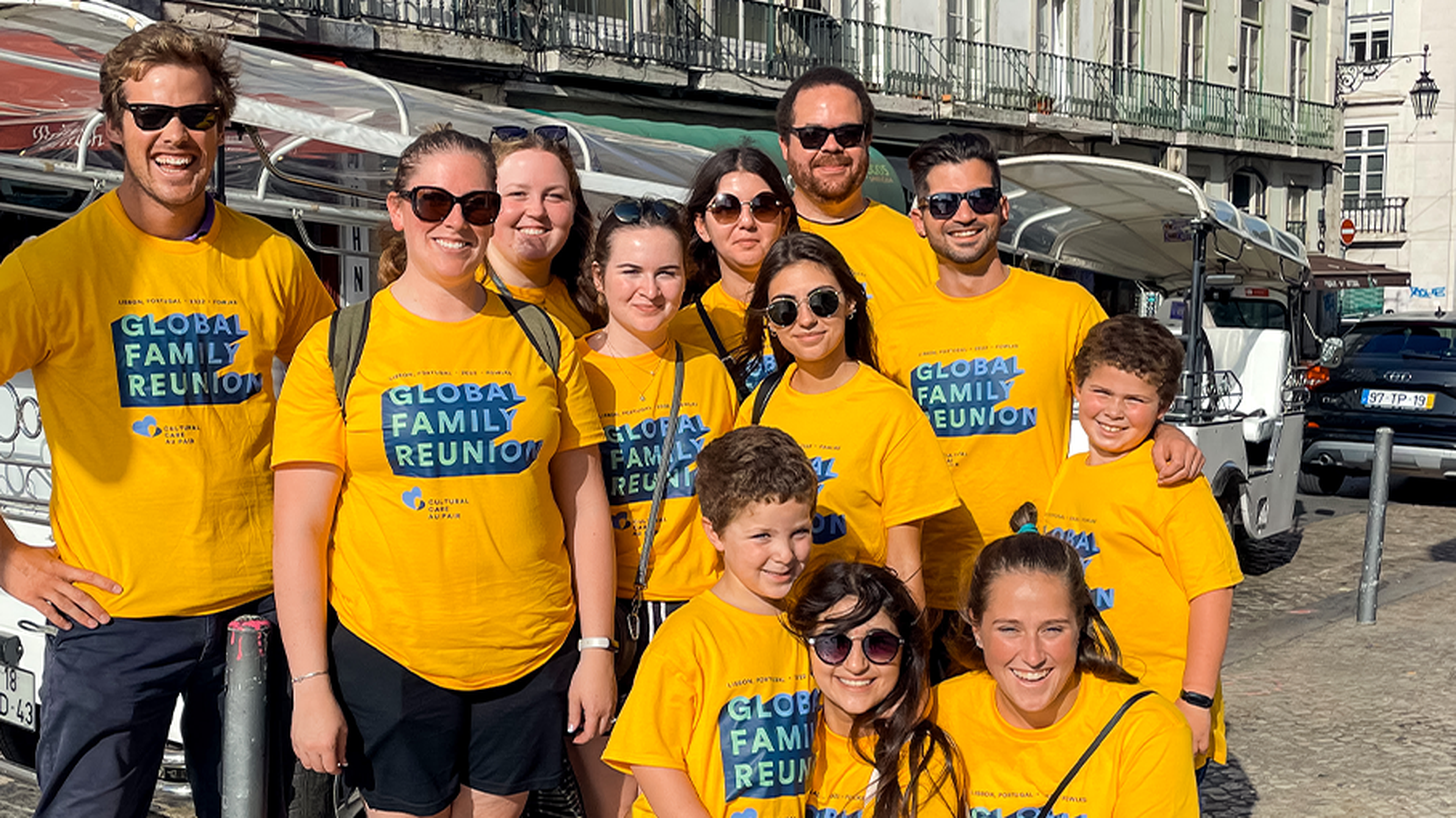 Reuniting with former au pairs: Tips for an unforgettable reunion