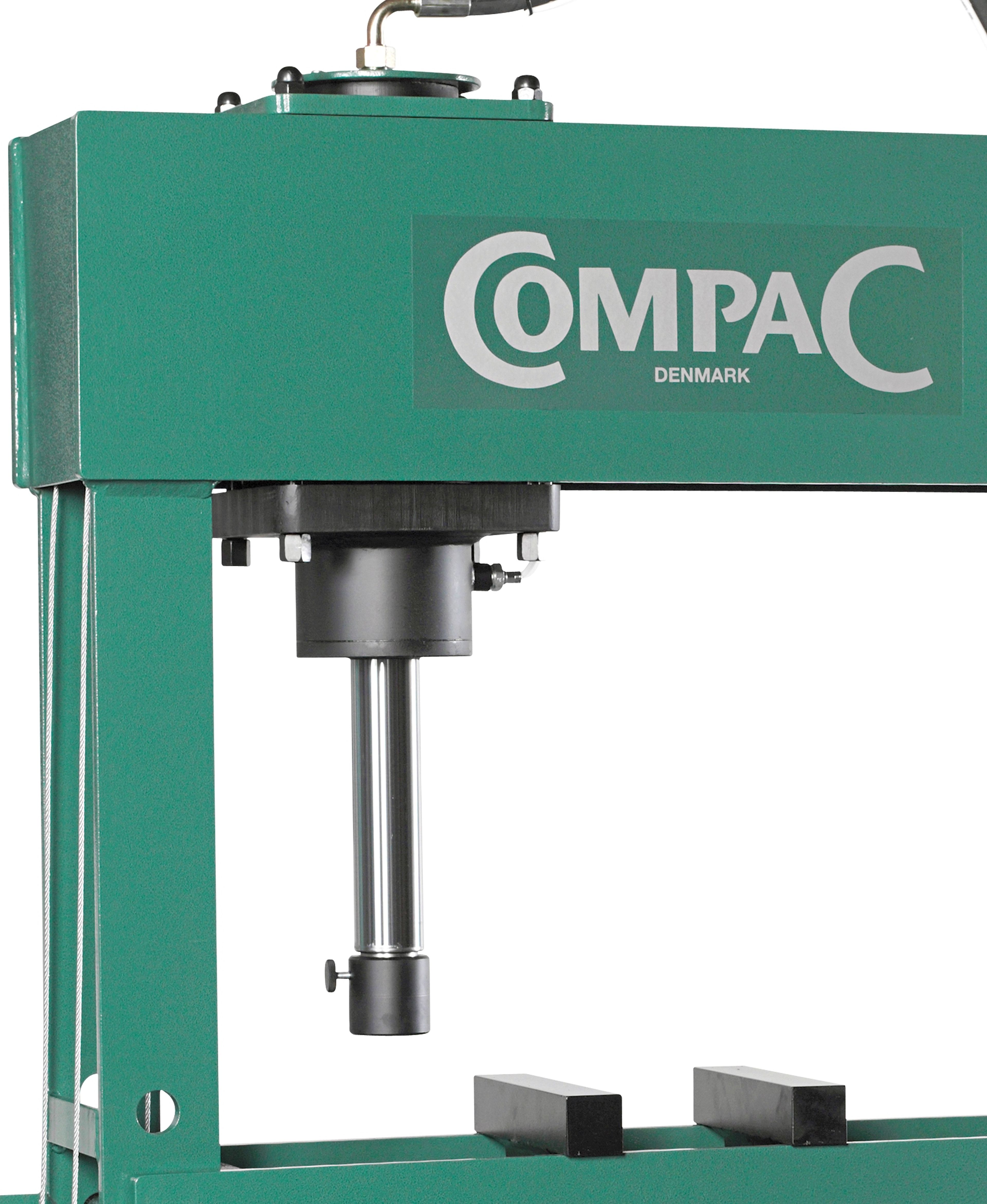 Compac Presse d'Atelier avec Commande Manu... | HBM Machines