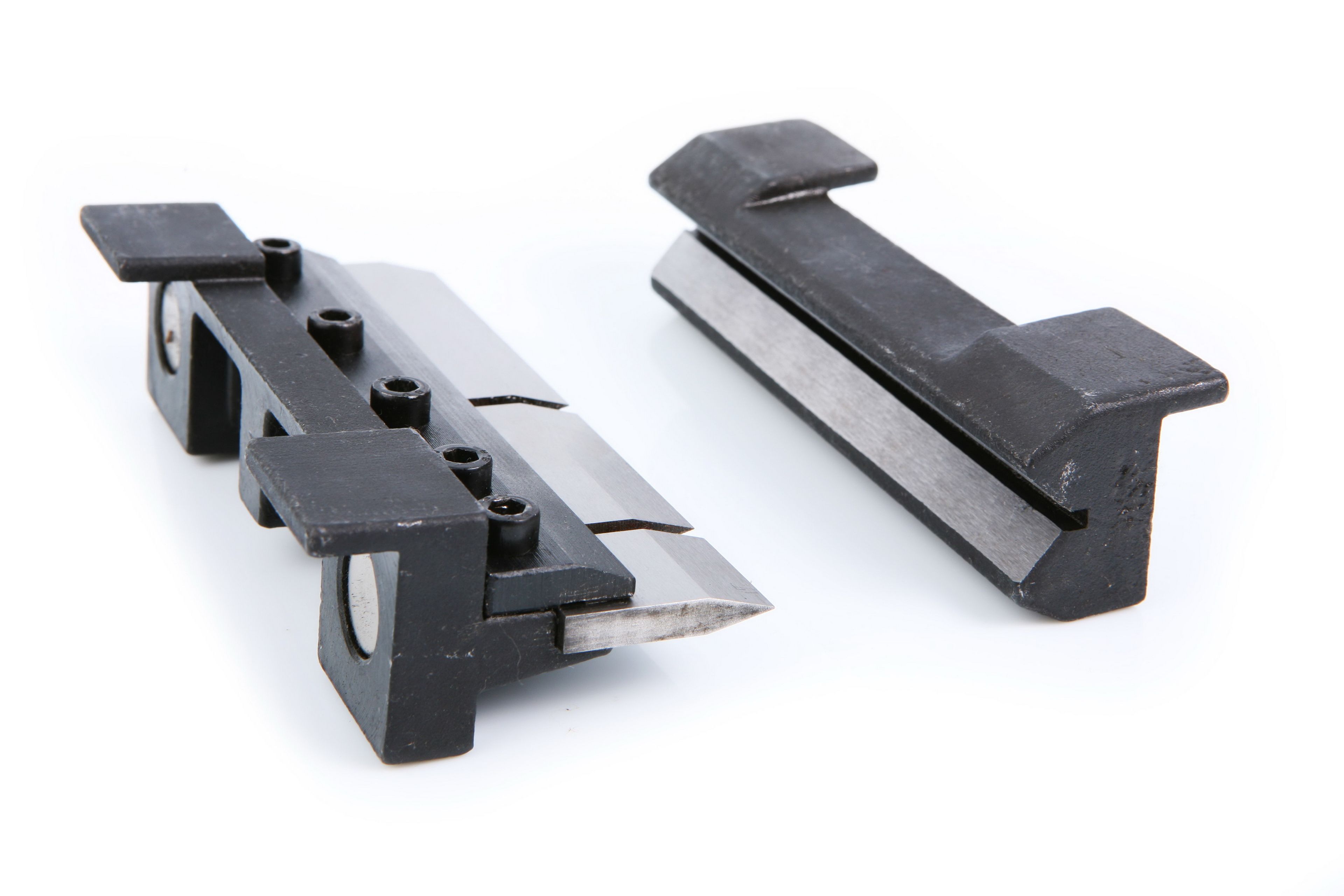 Étau HBM Avec étrier 32 Mm | HBM Machines