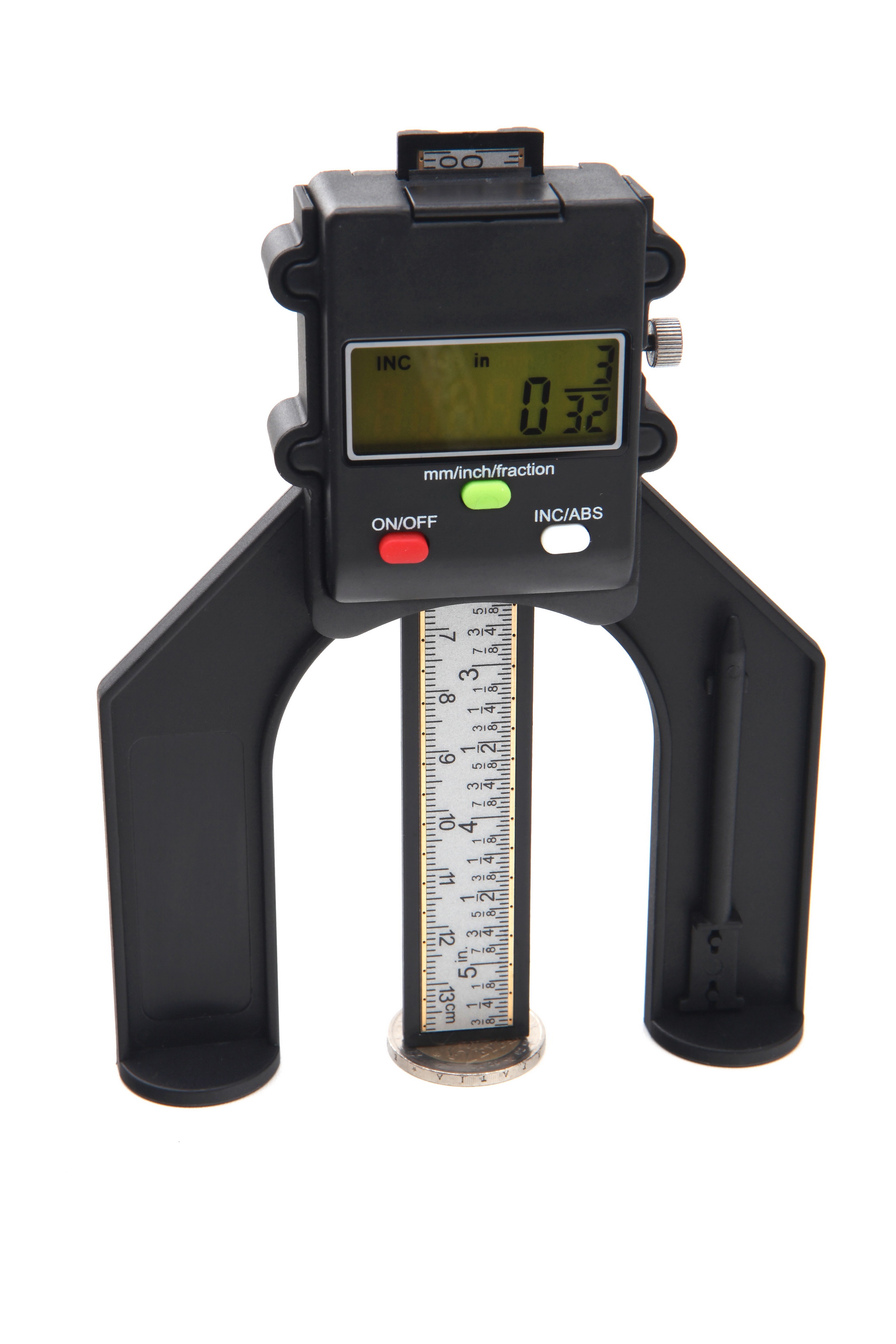 HBM Digitaler Tiefenmesser | HBM Machines