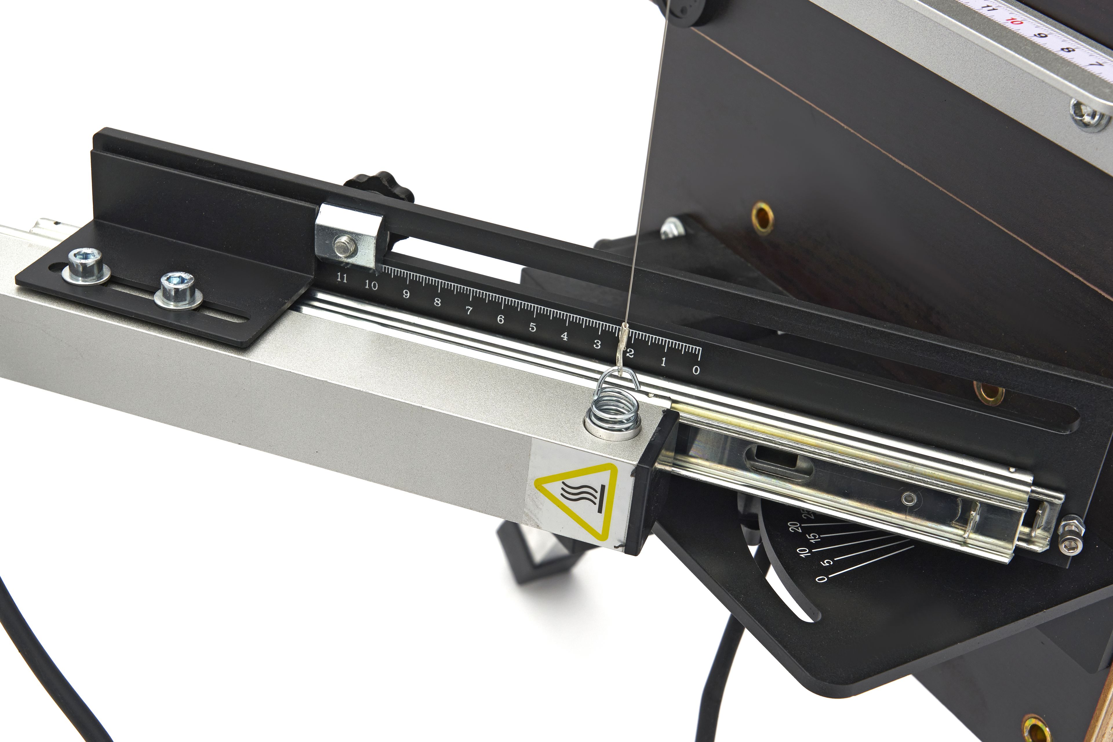 HBM 200 W Schuimsnijder met Poten | HBM Machines