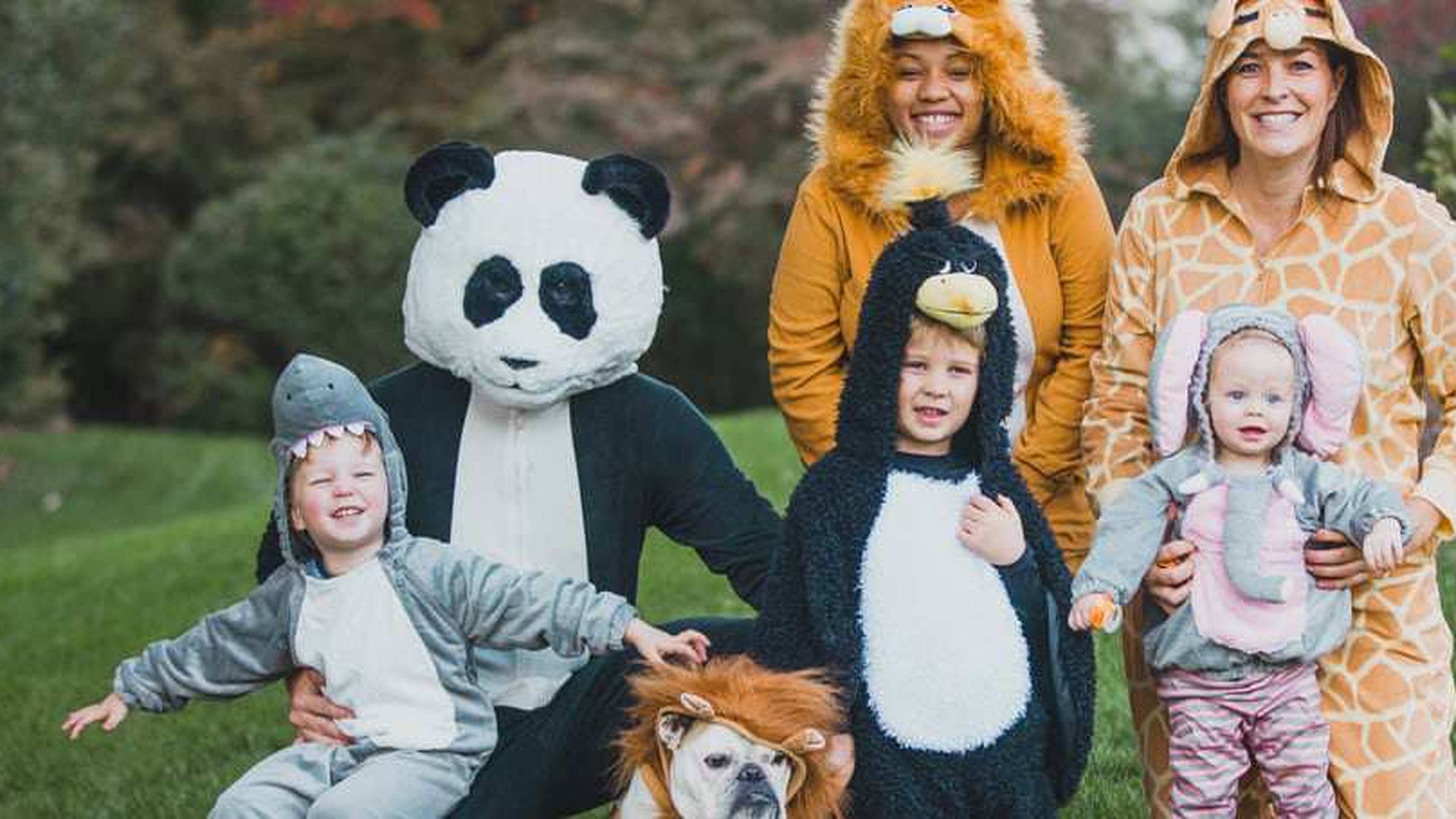 10 Halloween group costume ideas