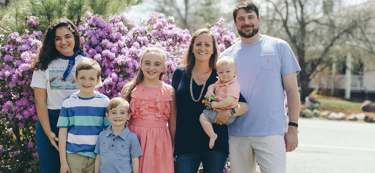 Who are Cultural Care Au Pair host families?