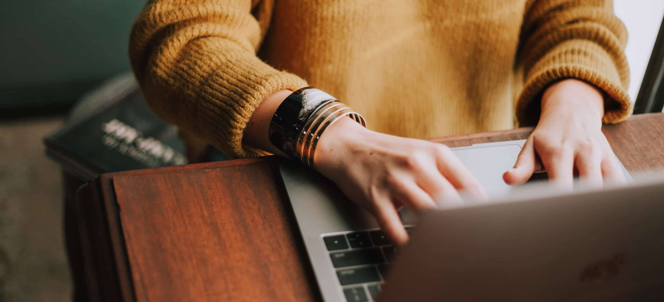 How to write a travel blog