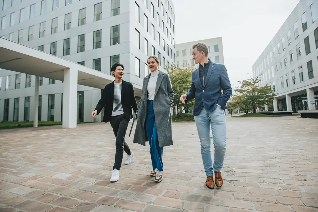 https://a.storyblok.com/f/256509/3500x2333/750d07f837/pauwels-consulting-internal-jobs142.jpg