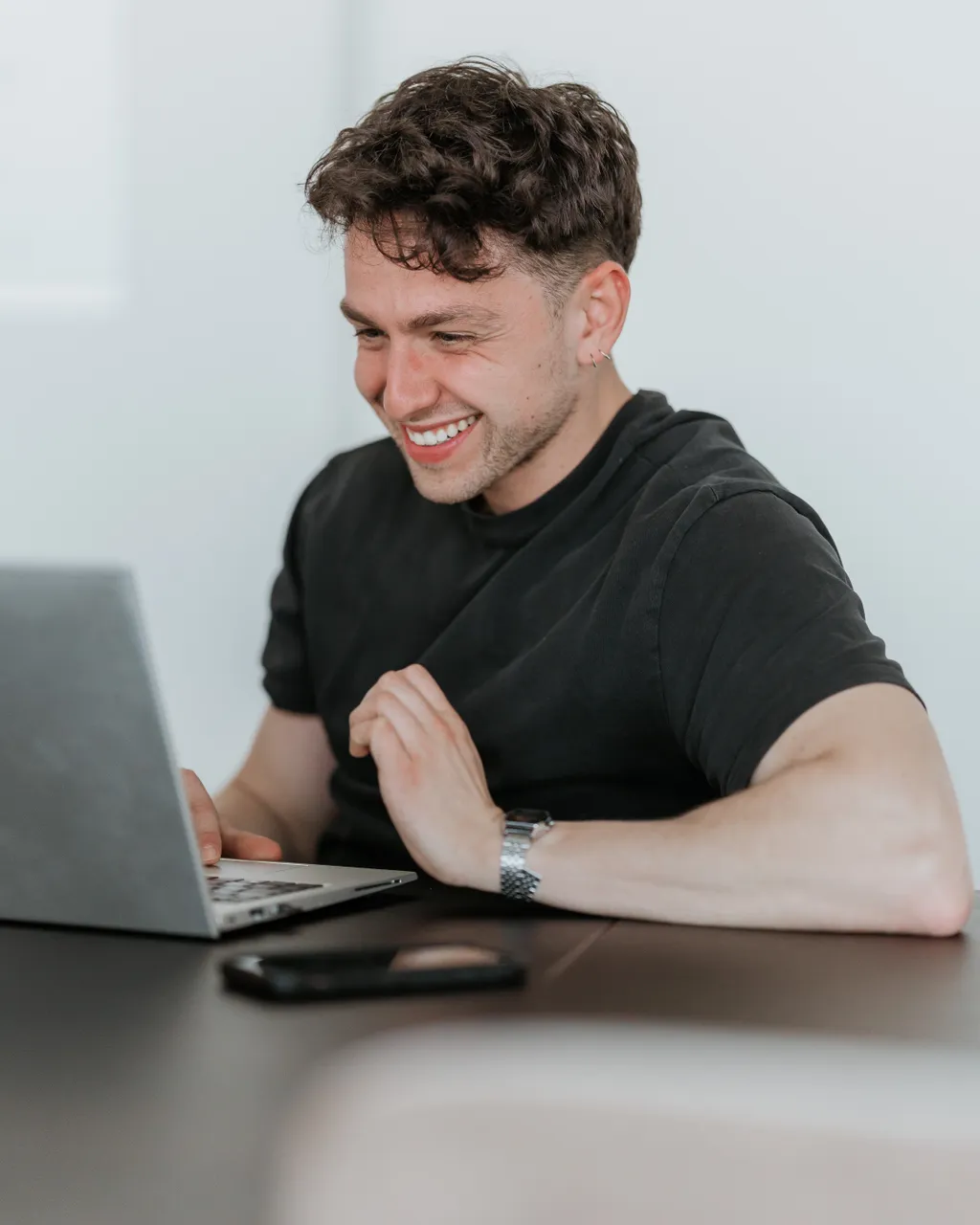 Our colleague in Ghent office with his laptop.